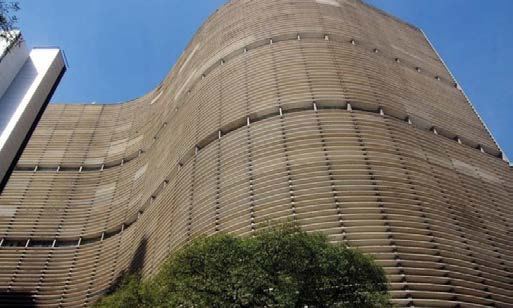 Vefat ettiği 2012 yılına kadar çalışmalarını sürdüren Niemeyer, kendisi ile yapılan söyleşilerde sık sık betonun mimari tasarımlarında önemine dikkati çekerek, genelde yapının betonarme taşıyıcı