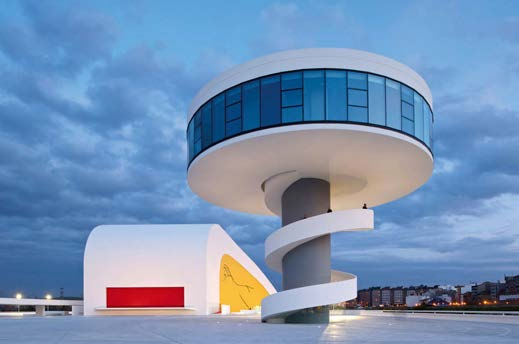 Oscar Niemeyer Müzesi Curitiba, Brezilya, 2002-2003 Curitiba şehrinde yer alan bu yapı şekli nedeniyle Göz Müzesi olarak da nitelendirilmektedir.