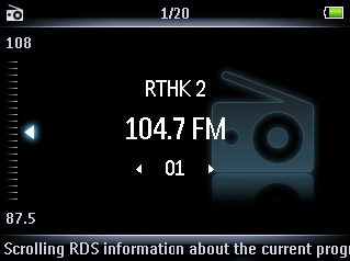 5.5.4 Bir radyo istasyonunu hafızaya manuel olarak kaydetme 1 Bir radyo istasyonunu dinlerken OPTIONS düğmesine basarak