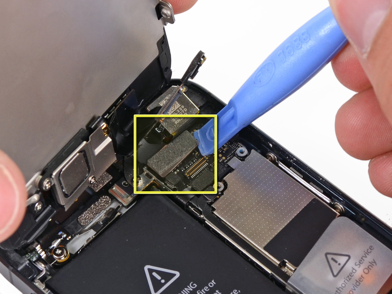 kablosu Telefonunuzu tekrar monte olduğunda, LCD kablo konektörü kapalı çıkabilir.