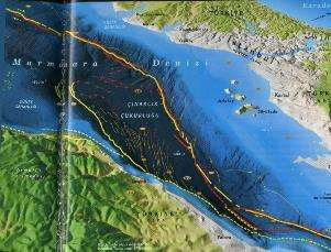 Yukarda da belirttiğimiz gibi Bu fay hattı üzerinde ve İstanbul'a 30 km uzaklıkta oluşacak 7,5 şiddetindeki bir deprem İstanbul u ortalama 7,0 şidddetinde etkiler.