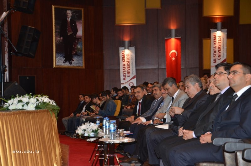 Hüsnü Salih Güder, Hatay İl Milli Eğitim Müdürü Osman Şimşek ile çok sayıda kurum temsilcisi, öğretim üyesi, öğretmen ve öğrenci katıldı.