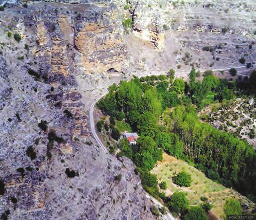 Bunlardan bir tanesi de Uşak iline 40 km mesafede yer alan Ulubey İlçesi Sülümenli Köyü sınırları