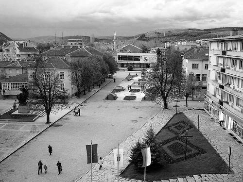 Onların Kırcaali, Momçilgrat (Mestanlı) ve Krumovgrat (Koşukavak) mağdurları olduğunu belirtti.