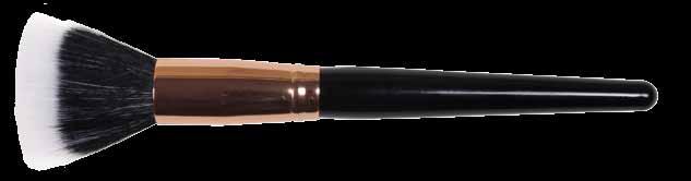 NASBRUSH0131 Oval Yapılı Allık Fırçası Tapered Blush Brush Allık, bronzlaştırıcı gibi toz bazlı ürünlerin yüzün dar alanlarına uygulaması için kullanılır.