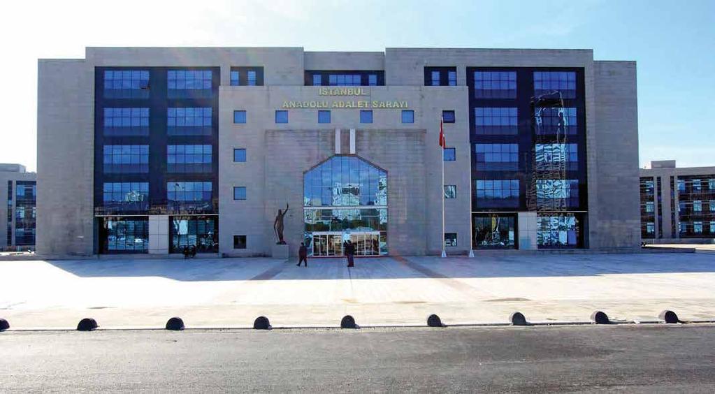 Kartal Adliyesi Anadolu Adalet Sarayı için Mimar B. Haldun Erdoğan a ait uygulama projesi beş mimarın katıldığı yarışmada birinci seçilmiştir.