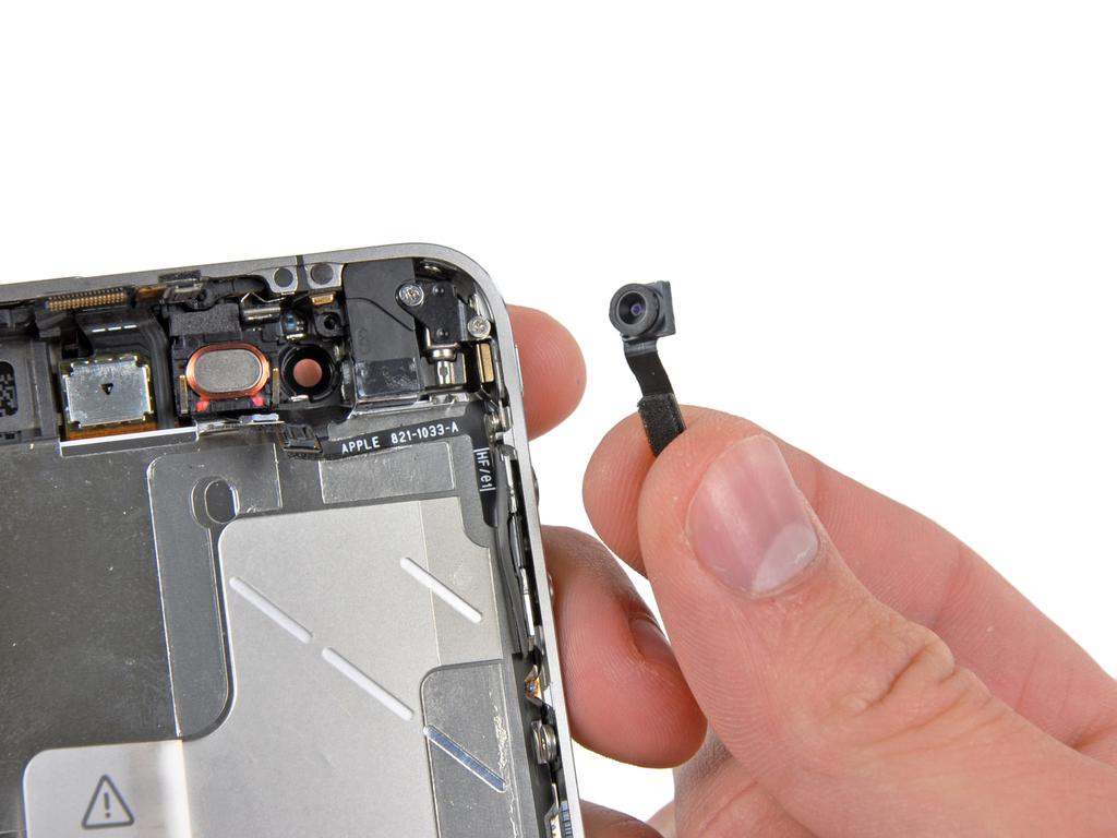 Adım 21 Dikkatle iphone üzerinden kamera karşı karşıya ön kısmını kaldırın. Ön kamera tutucu yeniden yüklemek için cımbız kullanmak yararlı olabilir.