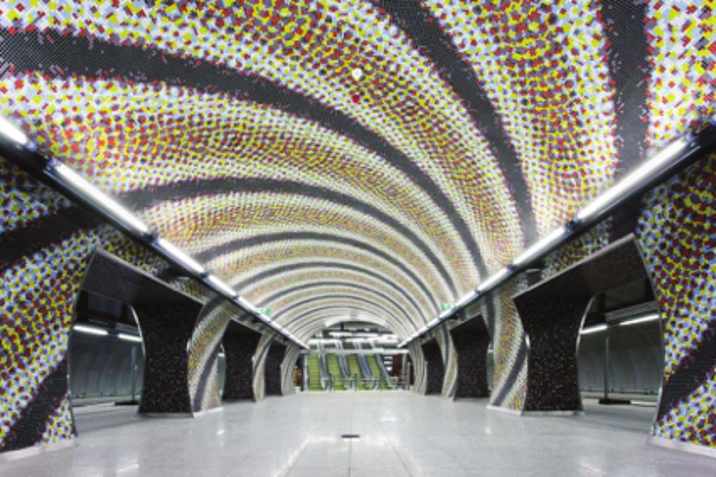 Yer Altı Metro İstasyonlarındaki Yolculu Alanların Görsel Konfor Açısından Değerlendirilmesi: Kadıköy ve Kartal İstasyonları Örneği Şekil 9. Madrid Paco de Lucia Metro İstasyonu. Şekil 7.