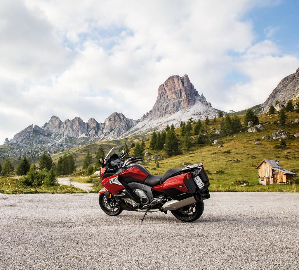 Sürücü ve motosikleti tek gövde haline getiren GT, konfor ve ergonomik mükemmelliğin heyecan verici bir kombinasyonunu sunar.