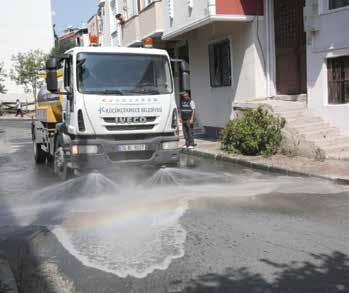 Cadde ve Sokakların Arazöz İle Yıkanması 2016 yılında; 4 adet arazözle 2 adedi 2 vardiya olmak üzere yıkama çalışmaları yapılmıştır.