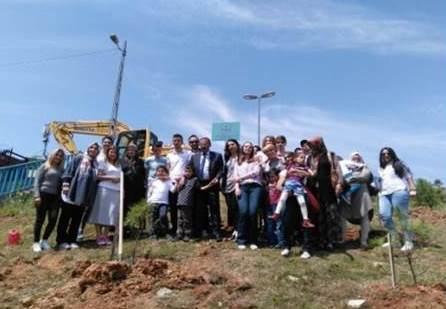 Orman Genel Müdürlüğü, İstanbul Büyükşehir Belediyesi ve Pendik Belediyesi işbirliğindeki Geleceğe Bir Fidanda Ben Dikiyorum projesi kapsamında halkın ağaçlandırmaya yönelik duyarlılığını