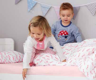 Uyku Tulumu, Pijama Takımı: Uyku Tulumu Yumuşak Single-Jersey üst yüzey. Sıcak tutan dolgulu. Kol kısımları çıtçıtla küçültülebilir.
