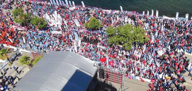 Taşeronlarla ilgili Başbakan Ahmet Davutoğlu nun 25 gün önce açıklama yaptığını ifade eden Atalay, 720 bin arkadaşımızın tamamının, kadroya geçeceğini ifade etti.