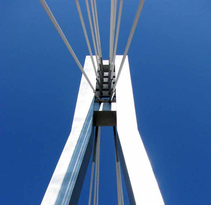 İzmit Yaya Üstgeçit Köprüleri D-100 Karayolu İzmit Kentiçi Geçişi Düzenlemesi Projesi kapsamında, yayaların kent içinden