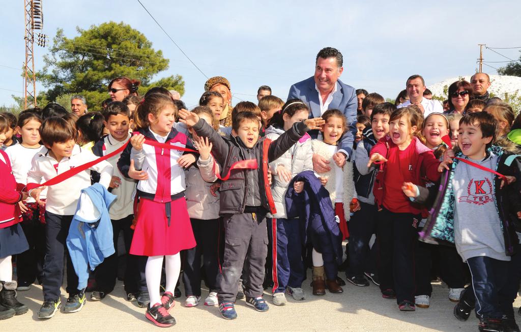 Bakım merkezlerimizi hayvan severler destekliyor Hayvan dostların beslenmesi, Bodrum Belediyesi bünyesinde temin edilen kuru mamalarla