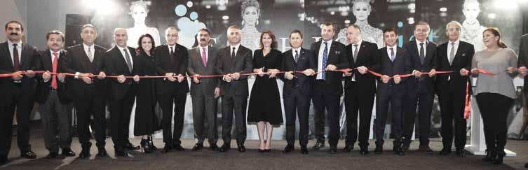 17-19 Ocak 2017 tarihleri arasında İstanbul Kongre Merkezi nde gerçekleştirilen Fashionist Abiye, Gelinlik ve Damatlık Fuarı, 67 ülkeden sektör profesyonellerini ağırladı.