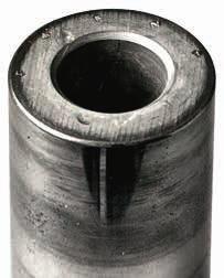 Piston pimi kırılmaları 3.6 3.6.2 Kırılmış piston pimi Açıklama Biyel çubuğu ile piston pimi göbeği arasındaki geçişte piston piminin enine kırılması (Şek. 1).