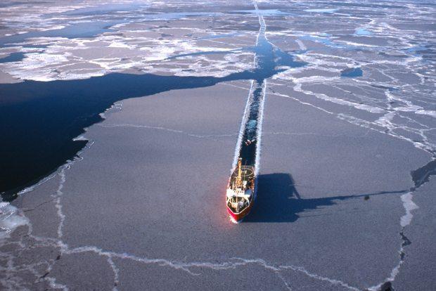 Eriyen Buzullar Arasından LNG Ticareti Planları 23 09 2013 topraksuenerji -Rusya'nın kuzey