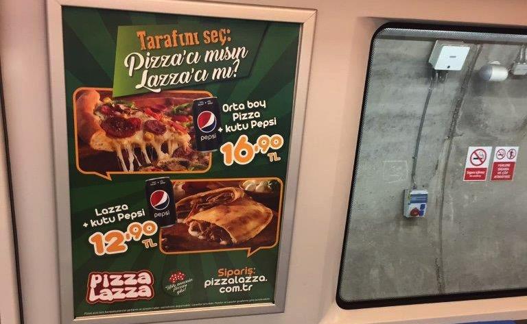 PIZZA LAZZA METRO VAGON İÇİ