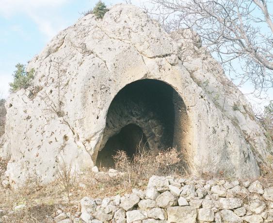 franbolu çevresindeki kaya mezarları Değerli araştırmacı rahmetli Hulusi YAZICIOĞLU, ST