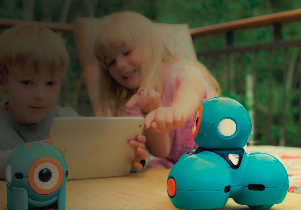 Dünyanın bir numaralı eğitim Robotu Dash&Dot ile tanışın Dash & Dot ve uygulamaları ile yaratıcı problem çözme, analitik düşünme gibi 21.