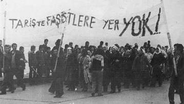 Mücadele tarihimizden bir sayfa: Tariş Direnişi Türkiye işçi sınıfı, mücadele tarihinde birçok deneyim biriktirmiştir. Militanlığı ile göze çarpan Tariş Direnişi bunların en önemlilerinden biridir.