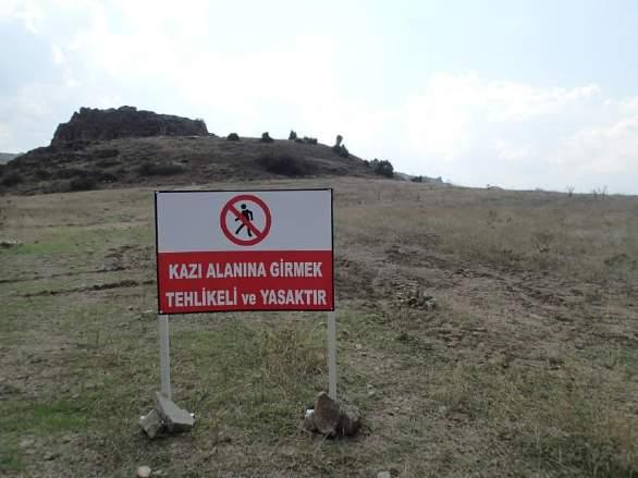 2 Emlak a geçmesi için Eskişhir İl Kadastro Müdürlüğünde olup, Tahsis Onayı beklenmektedir.