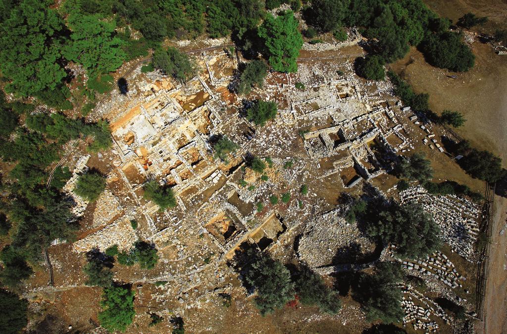 Athena Tapınağı Pedasa kazılarında ilk olarak ortaya çıkarılan Athena Tapınağı, antik dönemin en önemli kutsal kült merkezlerinden biri olma özelliğini taşıyordu.