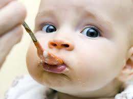 Tanımlar... Bebek formülleri; bebeklerin yaşamlarının ilk ayları boyunca, uygun tamamlayıcı beslenme ile tanışıncaya kadar özel beslenme ihtiyaçlarını karşılayan ürünler.