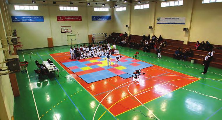 Boğaziçi Anadolu İmam Hatip Lisesi Spor Salonu Beykoz Teknik ve Endüstri Meslek Lisesi Spor Salonu