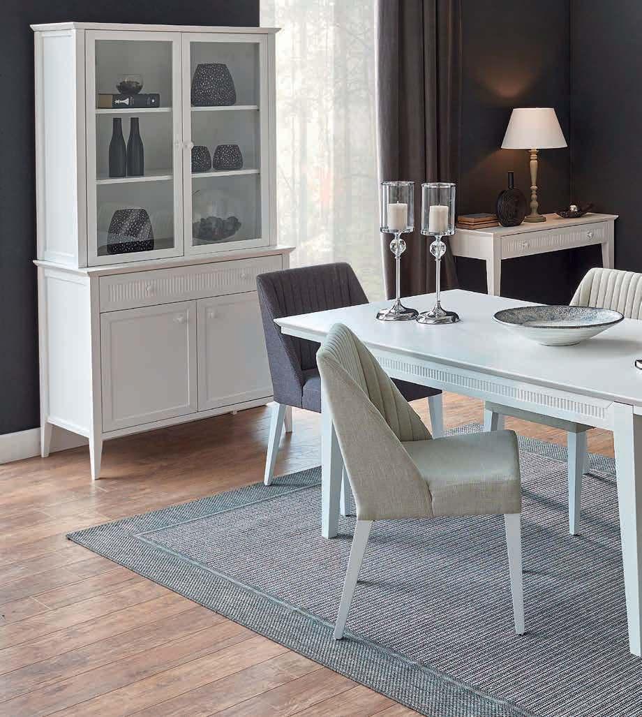 Sadeliğiyle ışıldayan bir tasarım Beyazın ışıltısından ilham alan Bulia yemek odası ile tanışın.