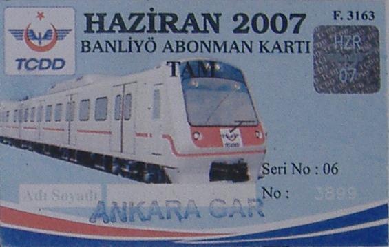 Banliyö abonman kartları satıldığı bölgedeki banliyö trenlerinde geçerlidir.