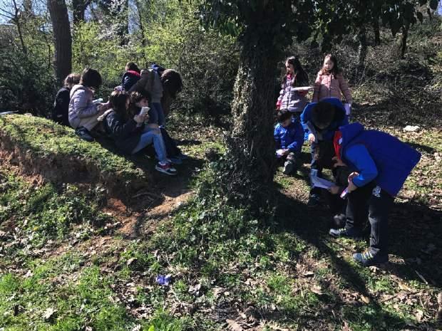 Kodlama Bu hafta kodlama dersinde kodlama etkinliklerinin yanı sıra klavyeyi tanıdık ve özel tuşları kullandığımız minik bir metin yazdık.