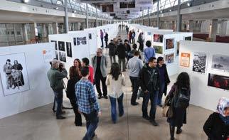 Konservatuar, Sanat Merkezi, Tekstil ve Göç Müzelerini de içeren Merinos Fabrikası; eğitim, sosyal ve