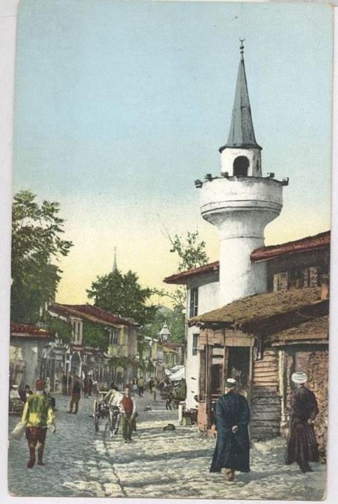 Osmanlı mahalleleri cami esas alınarak kurulmuştu. Cami; mahallenin idare merkezi ve imamların karargahı idi. Cami mahallenin merkezinde bulunurdu. Yollar sokaklar camide kesişirlerdi.