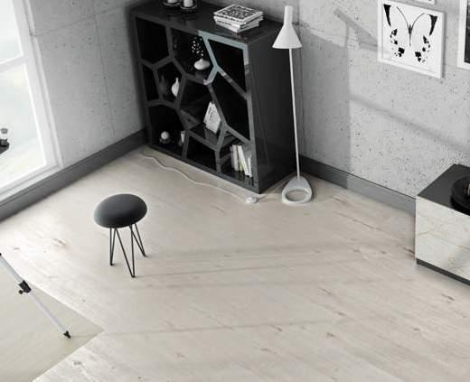 Natura Parke Plus Serisi Natura Flooring Plus Series Ilgaz Meşe Ilgaz Oak Plank Kanyon Meşe Canyon Oak Plus Serisi Plank Doğal olarak dayanıklı... Meriç Meriç Yıllara meydan okumak artık mümkün.