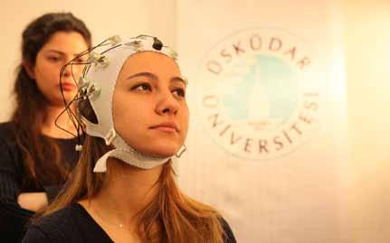 Bilimsel araştırmaların yanında BrainPark toplumun beyin hastalıkları ve beynin çalışma prensipleri konusunda bilgilendirilmesi misyonunu da üstlenmiş ve simülasyon laboratuvarları ile toplumun her