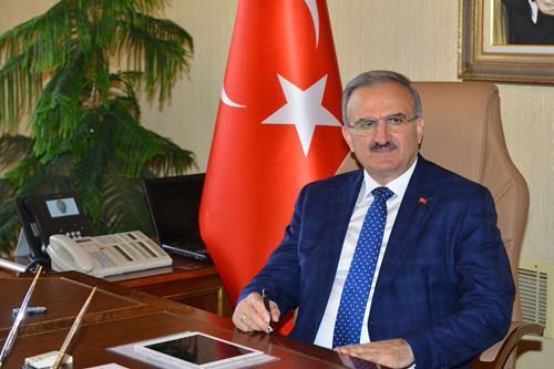 YÖNETİM KURULU BAŞKANI SUNUŞU Batı Akdeniz Kalkınma Ajansı, Antalya, Isparta ve Burdur illerimizi kapsayan Batı Akdeniz Bölgesine yeni yatırımlar kazandırmak, istihdamı artırmak, Bölgemizin