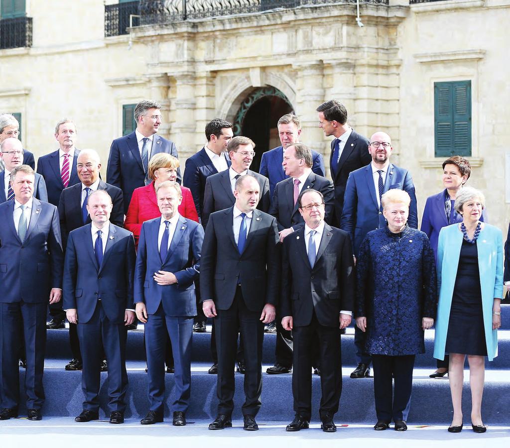 Devlet başkanı ile hükümet başkanının birleştirilmesi, icranın hızlı, güçlü ve etkili hale getirilmesi, devlet başkanını tek dereceli olarak milletin seçmesi ve böylelikle devlet-millet kaynaşması ve