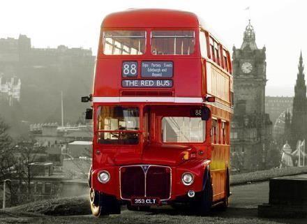 Varışı takiben yapılacak panoramik şehir turumuz meşhur Kırmızı Çift Katlı otobüs ile gerçekleştirilecektir.