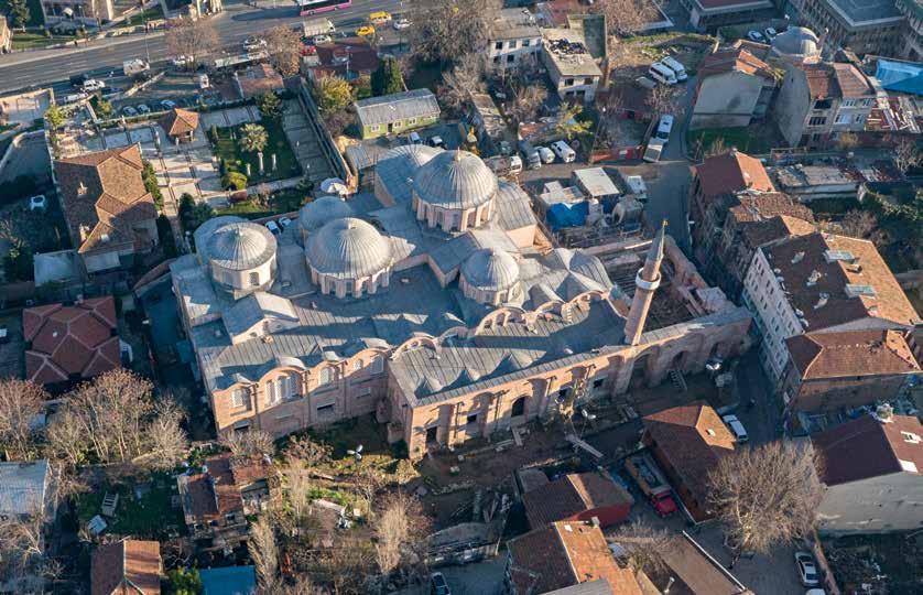 21- Pantokrator Manastırı (Zeyrek Camii) tipikon sebebiyle manastır topluluğunun bu tarihten önce bitirilmiş olduğu genel olarak kabul edilen bir görüştür.