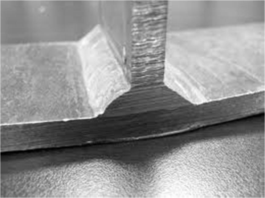 KAYNAKLAR (13.2) Kaynak, aynı veya benzer alaşımlı metal parçaların ısı etkisiyle birleştirilmesi işlemidir.