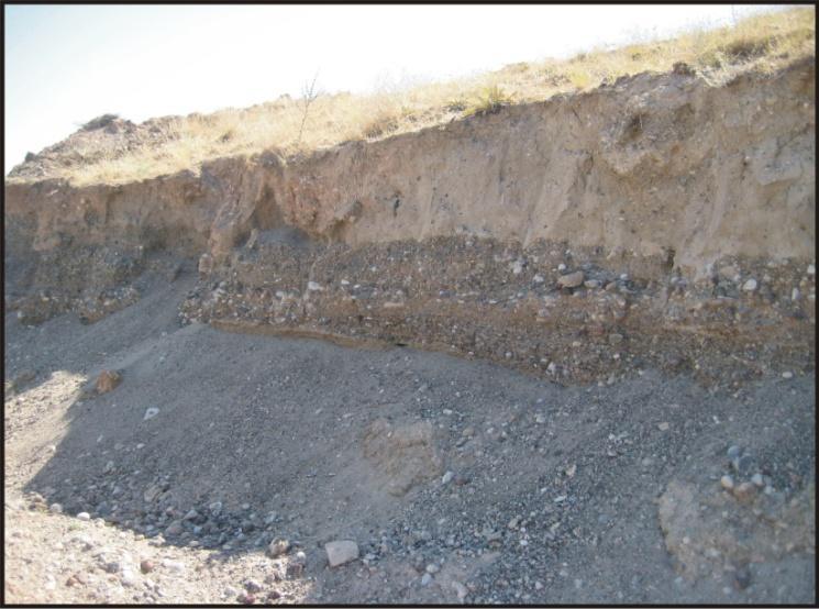 Foto 8.1-2. Orta Anadolu daki tali havzalarda özellikle yukarı kesimlerde yeraltı barajı için uygun kaba taneli alüvyonlar bulunabilmektedir 8.3.