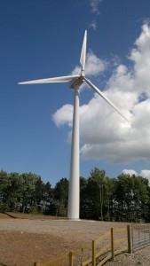 Ürünlerimiz, rüzgar enerjisini elektriğe dönüştürmek yolunda en iyi neticelere erişebilmek için, iyi test edilmiş ve güvenilir yapı elemanlarının modern teknik