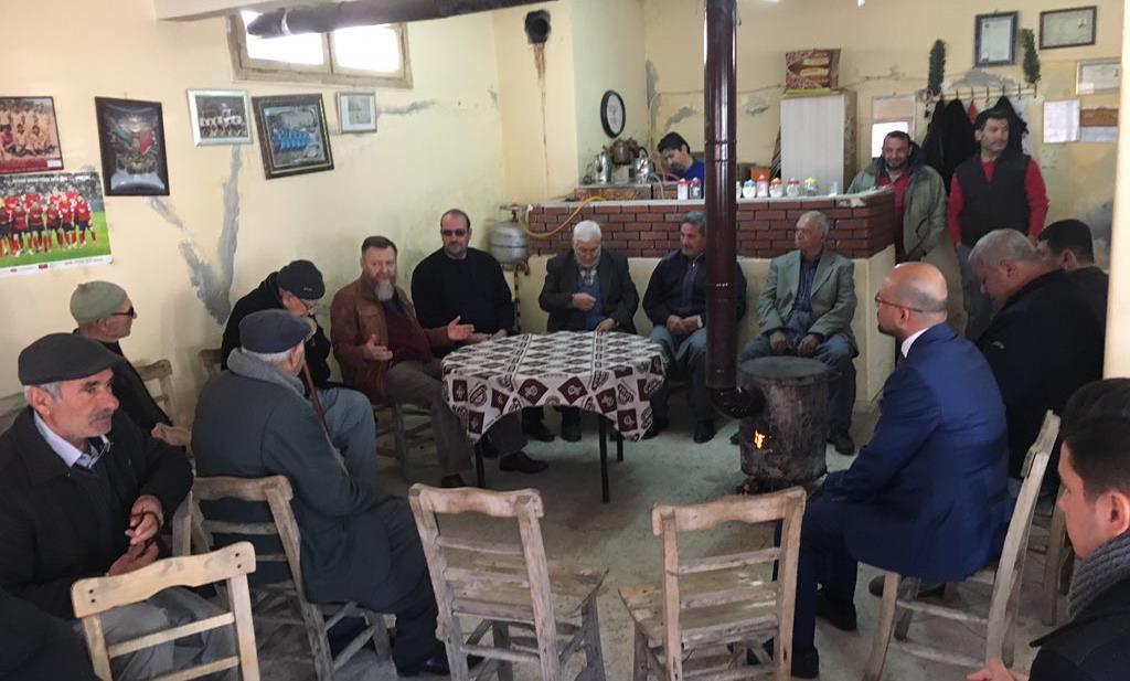 Anayasa değişikliği referandum hazırlıklarının tartışıldığı CHP Mersin İl Danışma Kurulu Toplantısına katıldı. (28.