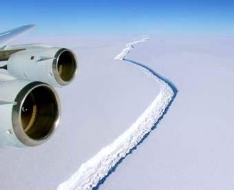 110 АҚПАРАТТЫҚ-САРАПТАМА The main hypothesis is that increasing global temperatures have thinned the ice.