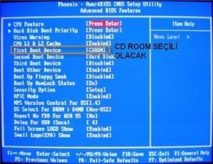 Bu sayfada CD/DVD-ROM u boot etmek için resimde seçili olan Advanced BIOS Features bölümüne