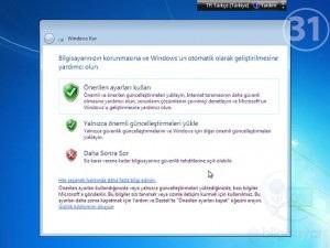 Bu adım da sizden kurduğunuz windows sürümünü orjinal yapmak için lisans anahtarı isteyecektir.