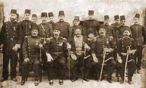 Mehmet Ali UZ SELÇUK ES HAYATI VE ESERLERİ Konya kültürüne, sanatına ve folkloruna büyük hizmeti geçen Selçuk Es, 1911 yılında Piri Mehmet Paşa Mahallesi nde doğdu.