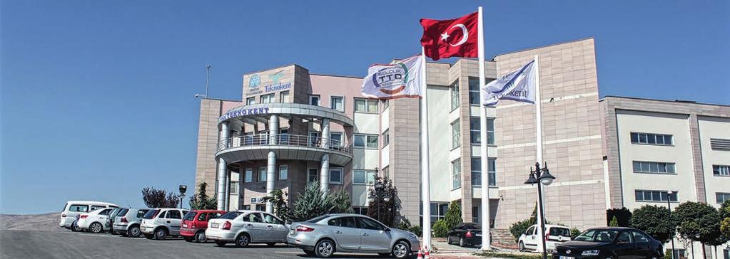 13 üretimi ile asansör çeşitleri ve ekipmanlarının üretimi yapılıyor. Bu konuda Türkiye de öncü rol üstlenen Konya, sadece araç üstü hidrolik vinç üretiminde, Türkiye payının yaklaşık % 40 ına sahip.
